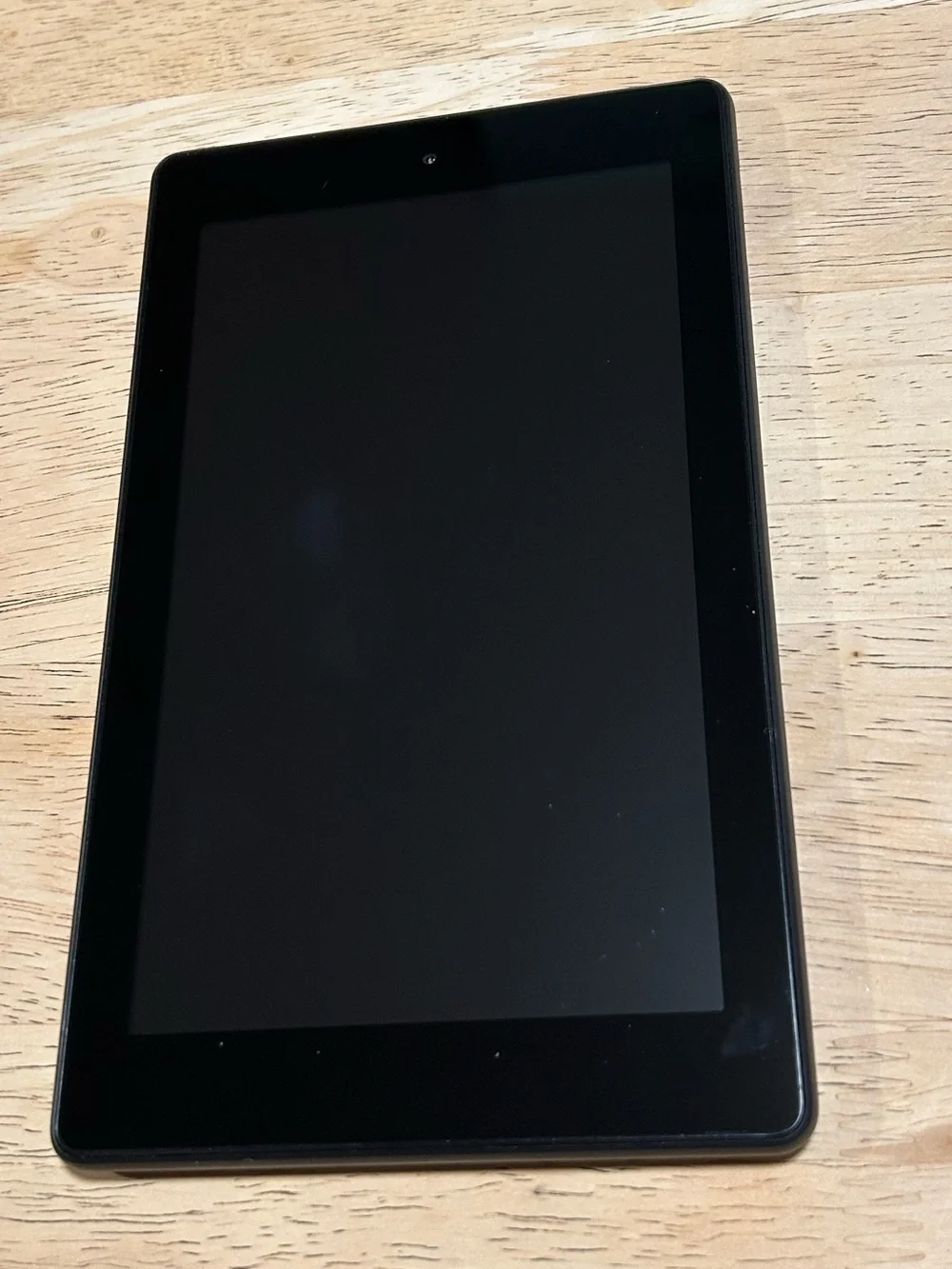 Amazon Fire‎ 7 Tablet Black 9th Generation Model M8S26G 7 inch Display C2 w/case